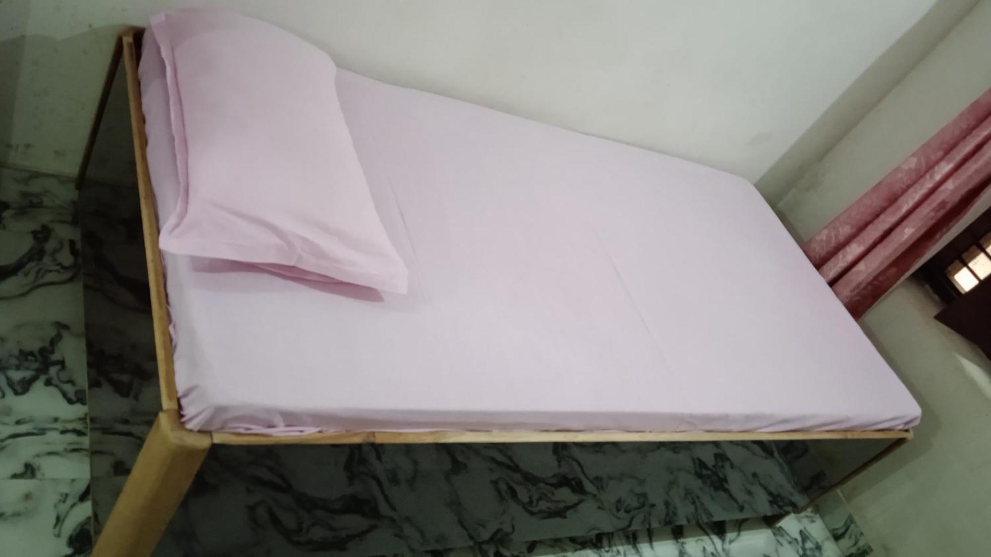 Ayurveda Bhavan Non-ac & Ac Guest house *