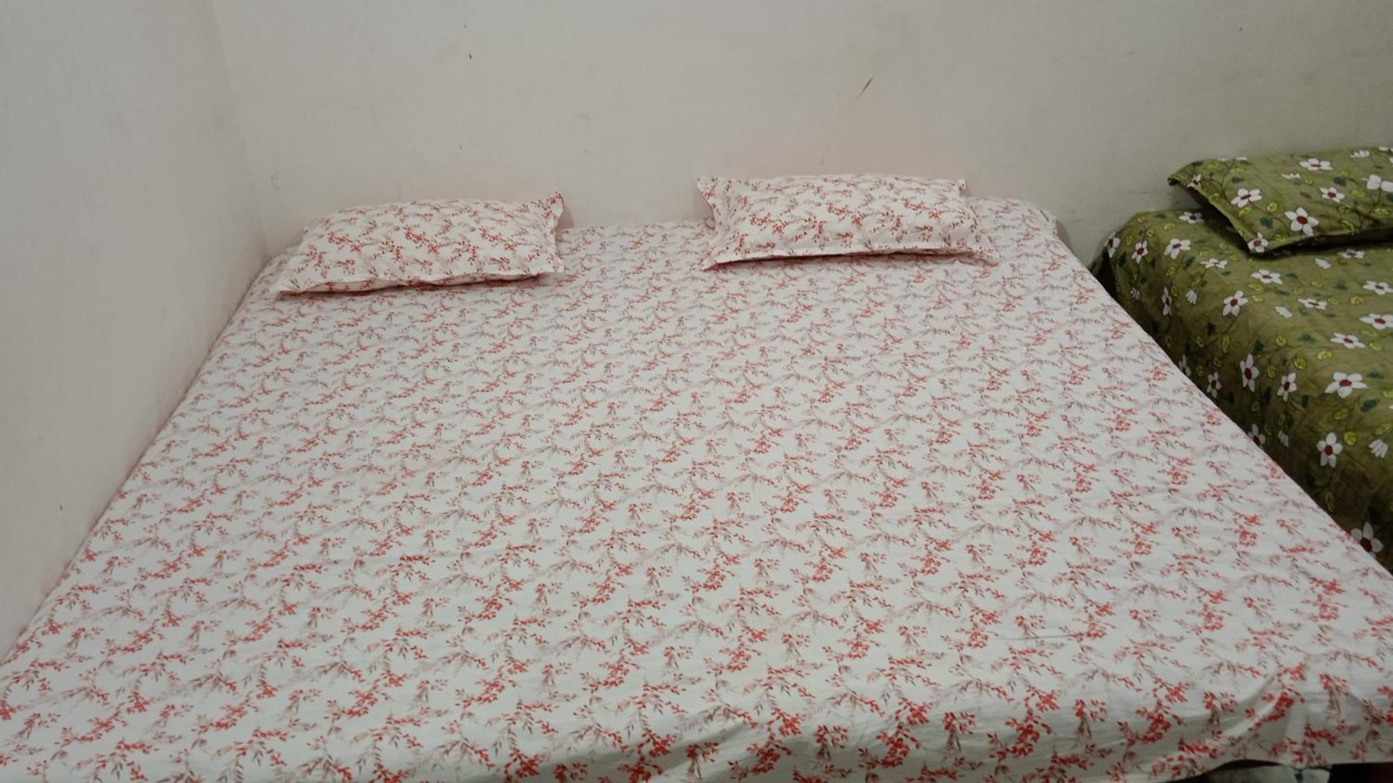 Ayurveda Bhavan Non-ac & Ac Guest house Varanasi