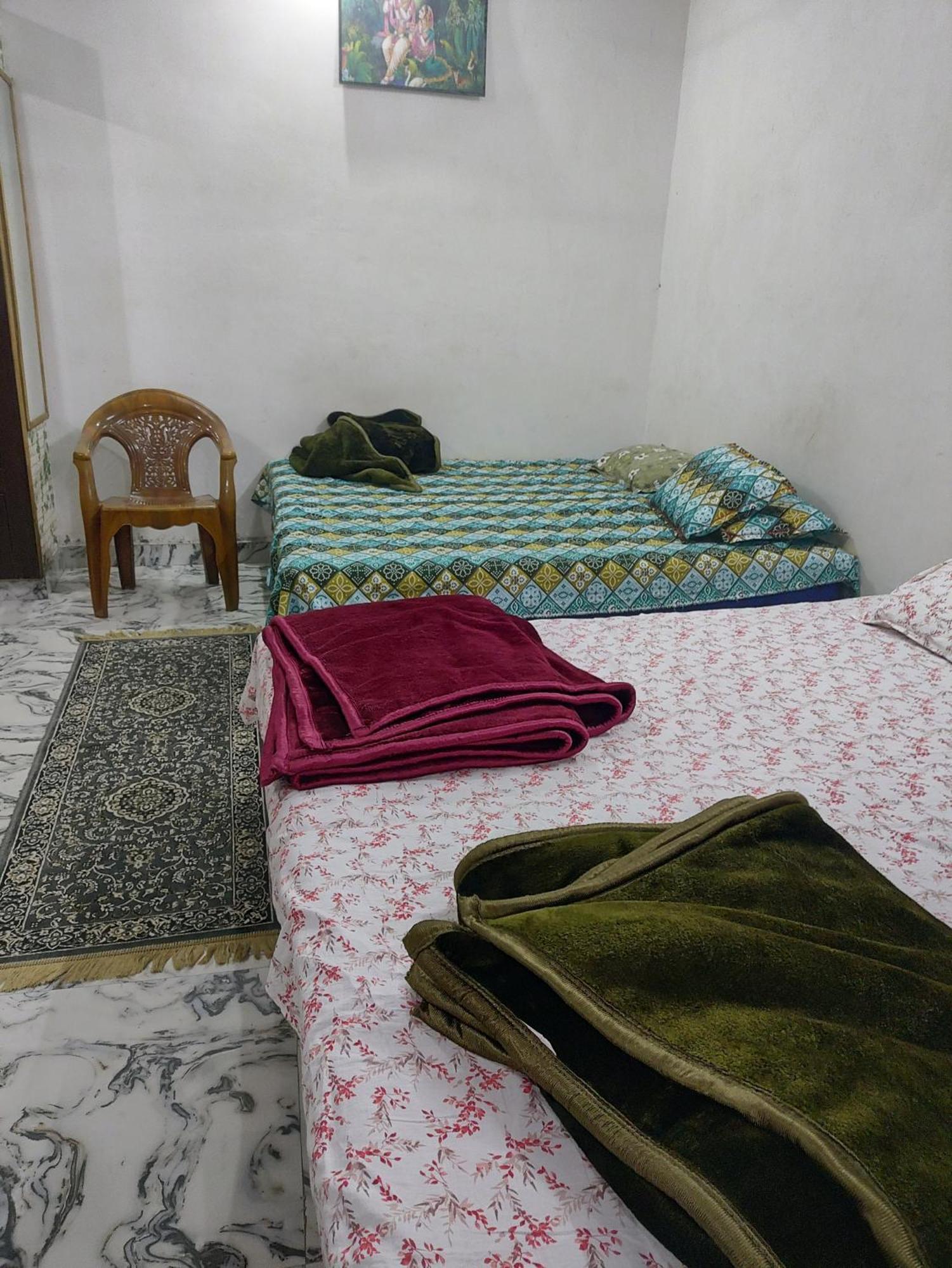 Guest house Ayurveda Bhavan Non-ac & Ac Varanasi